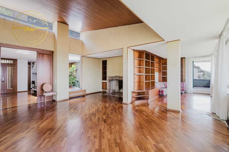 Villa bifamiliale prestigieuse avec piscine et grands espaces – Opportunité unique (11)