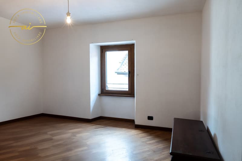 Mehrfamilienhaus mit 3 Wohnungen zum Verkauf, ideal auch als Investition (15)
