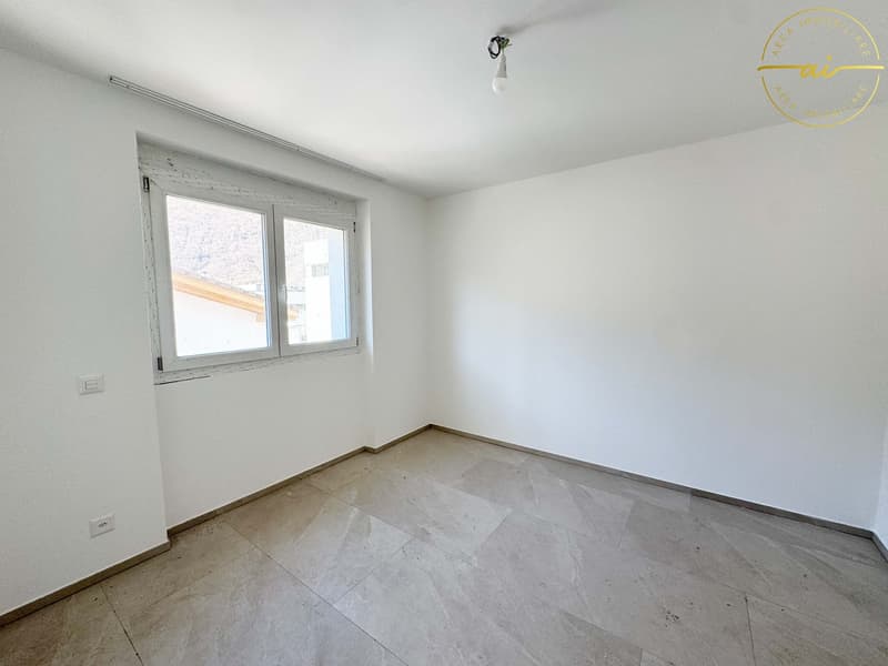 Modern 4.5 rooms new building with terrace in Cresciano (7)