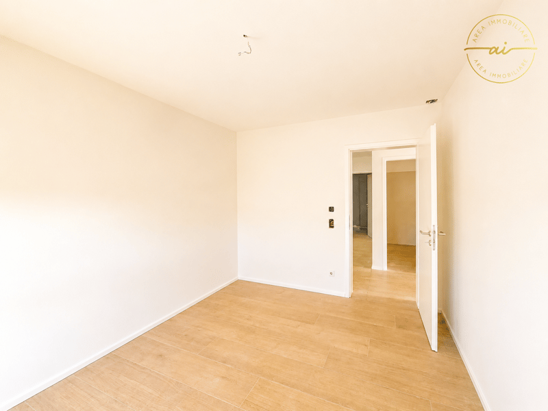 EXCLUSIVE 4.5 ROOM APARTMENT WITH GARDEN AND PANORAMIC VIEW IN SALA CAPRIASCA (7)