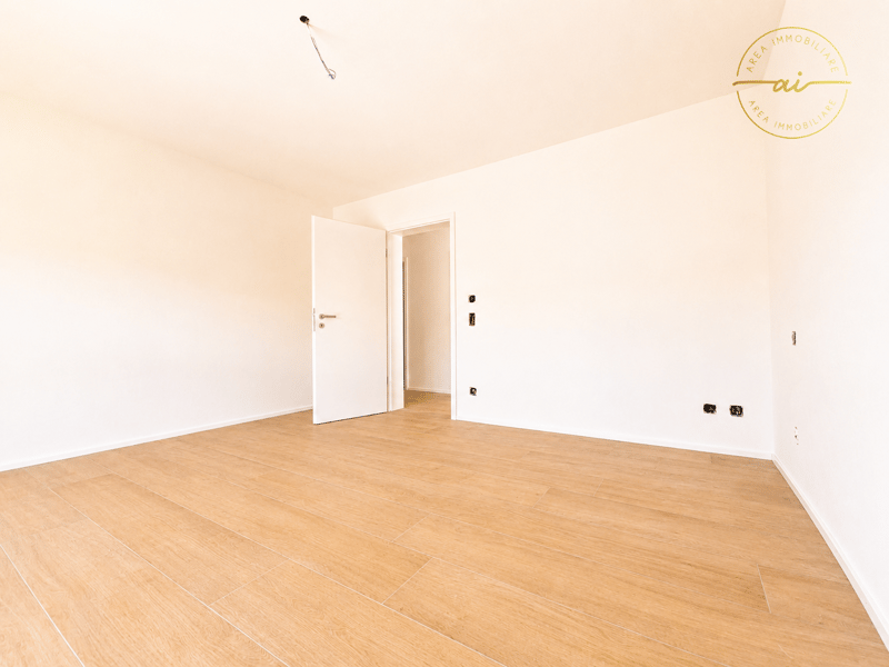 EXCLUSIVE 4.5 ROOM APARTMENT WITH GARDEN AND PANORAMIC VIEW IN SALA CAPRIASCA (9)