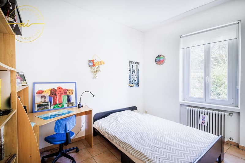 Geräumiges 6.5-Zimmer-Haus in Wohngegend in Morbio Inferiore (12)