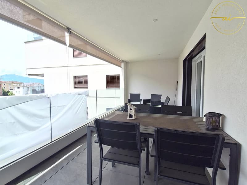 Moderne 3.5-Zimmer-Wohnung mit großer Terrasse in Giubiasco (6)