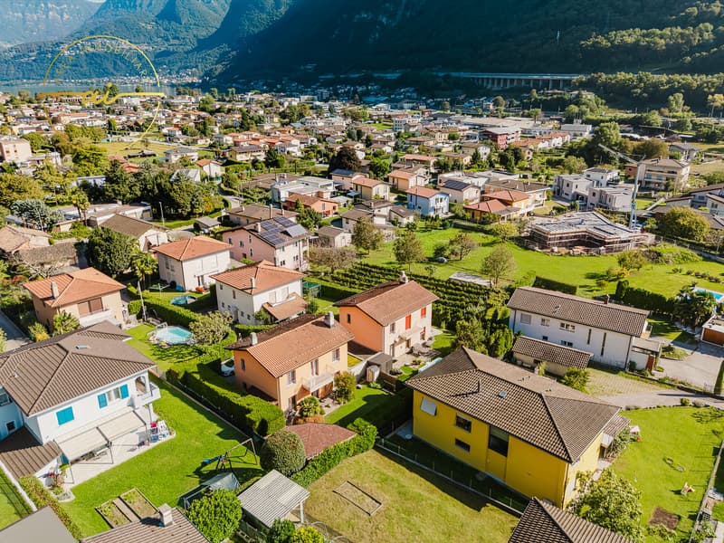 Belle maison avec jardin, à deux pas du lac de Riva San Vitale (8)