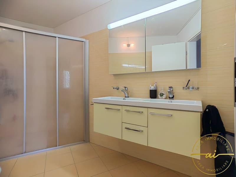Modernes und geräumiges 3.5-Zimmer-Apartment (11)