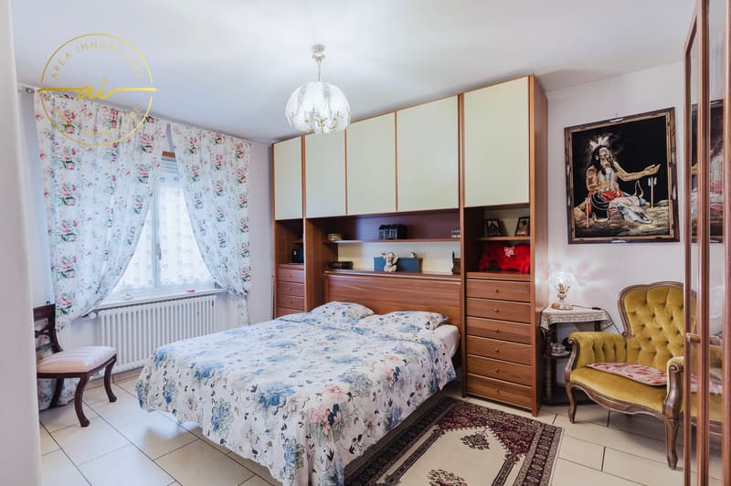 Einfamilienhaus mit Garten und Pool in Cresciano (8)