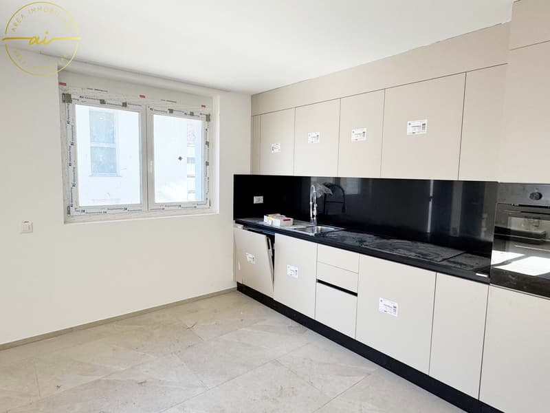 VILLA MIT ZWEI UNABHÄNGIGEN WOHNUNGEN IN CRESCIANO, NEUBAU (5)