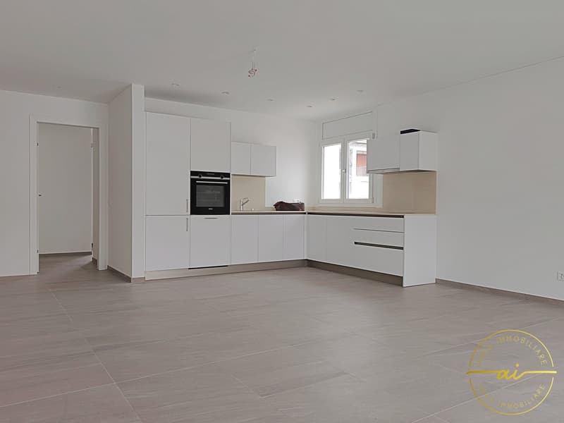 Wohnung mit 3.5 Zimmern im zweiten Stock in der neuen Residenz Regina (2)