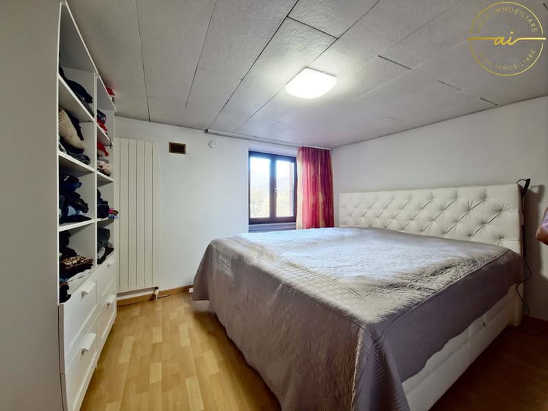 Einfamilienhaus im Ortskern mit privatem Garten in Magadino (8)