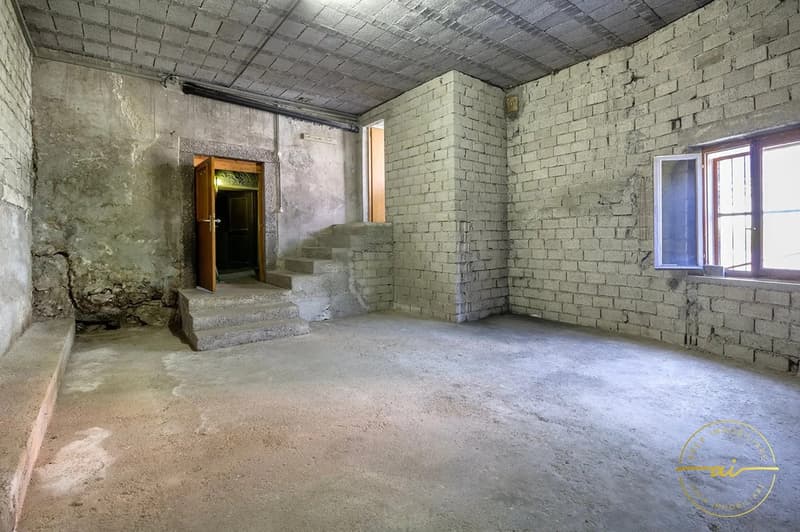 Einfamilienhaus in wunderschöner Lage in Osogna (9)