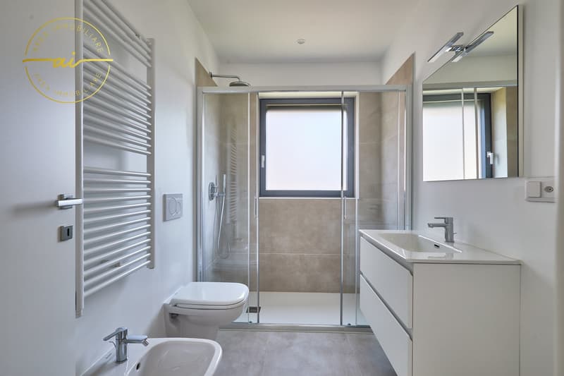 Neue 3.5-Zimmer-Wohnung mit Garten in Balerna N1 (10)