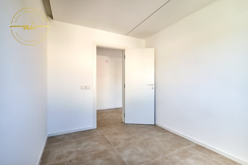 Neue 3.5-Zimmer-Wohnung mit Garten in Balerna N1 (14)