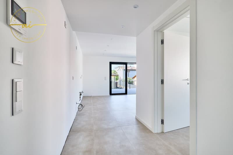 Neue 3.5-Zimmer-Wohnung mit Garten in Balerna N1 (5)