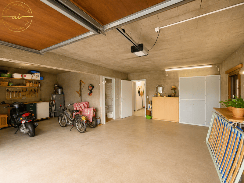 Maison indépendante avec grand terrain constructible (18)