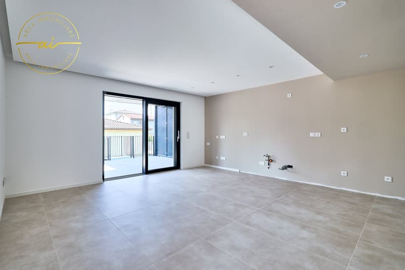 Neue 3.5-Zimmer-Wohnung mit Garten in Balerna N2 (3)