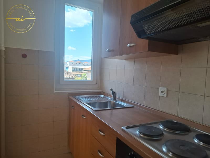 Wohnung 3.5 Zimmer mit Doppelbalkon in Chiasso (3)