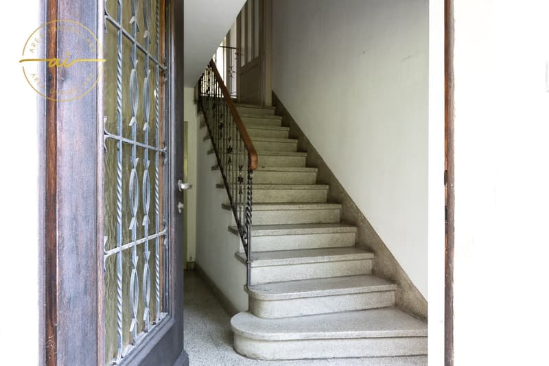 Casa unifamiliare con locale commerciale annesso (16)