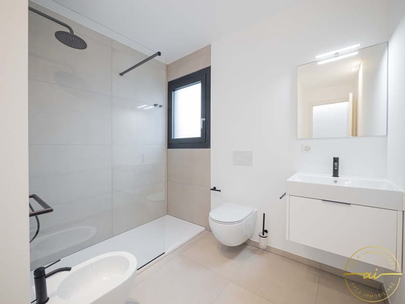 Elegant 2.5-room apartment with high-quality finishes (11)