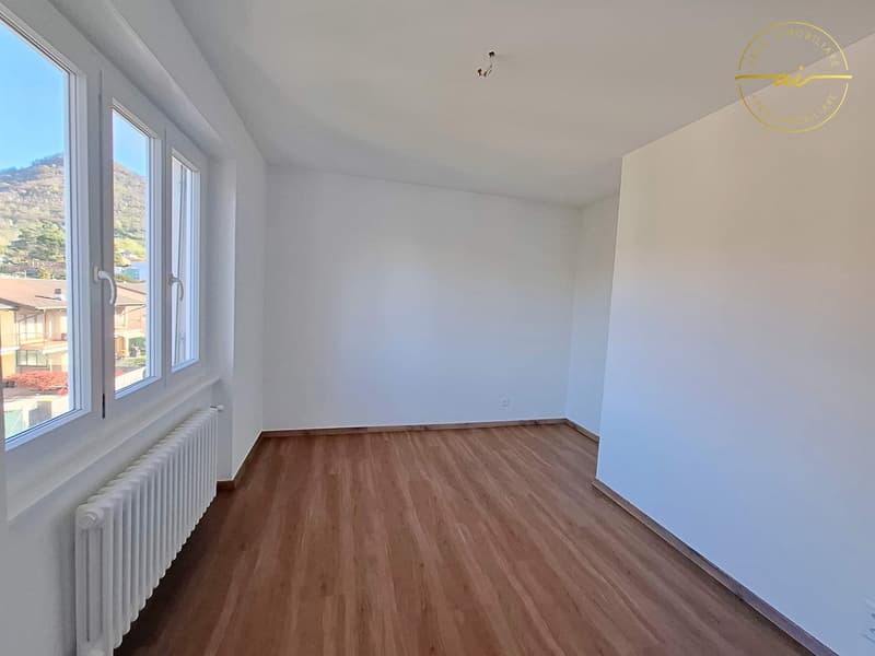 Wohnung 4.5 Zimmer mitten im Grünen (8)
