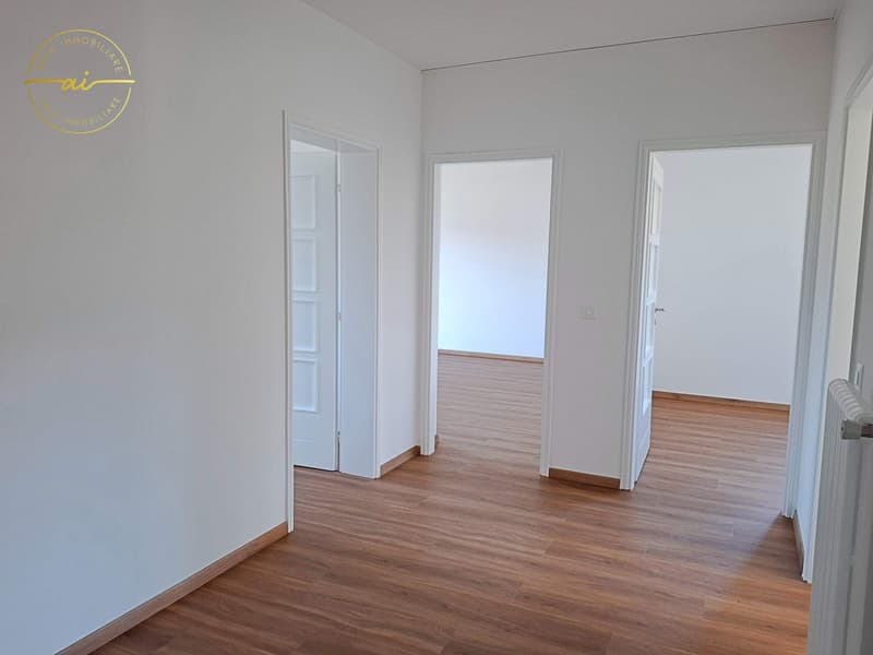 Wohnung 4.5 Zimmer mitten im Grünen (2)