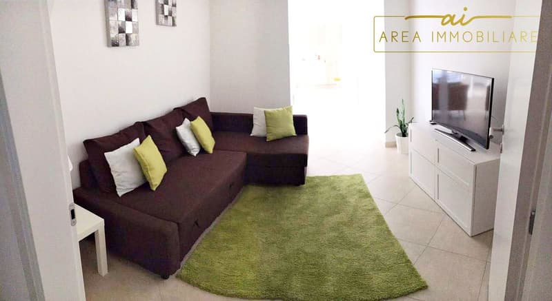 Appartement spacieux et moderne de 2.5 pièces avec cour privée (5)