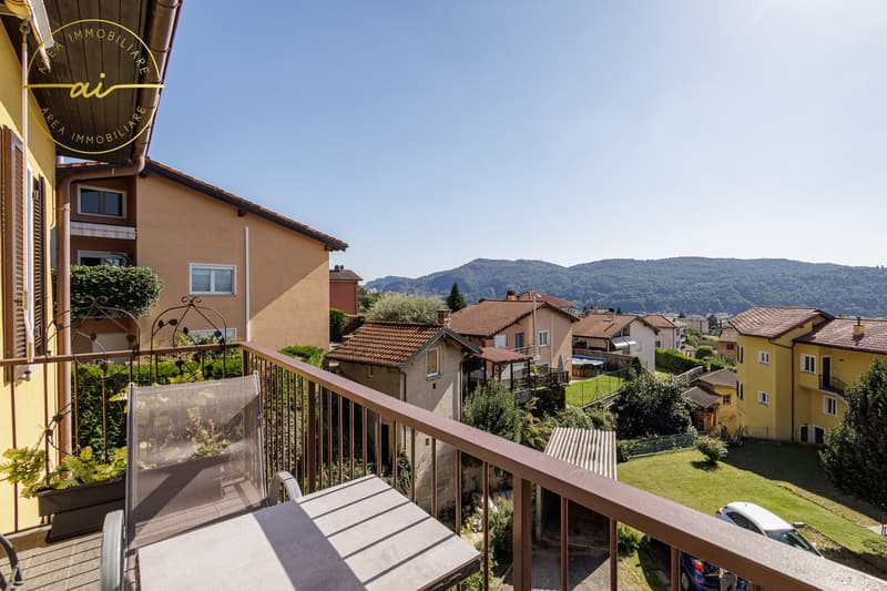 AMPIA CASA DI 6.5 LOCALI IN ZONA RESIDENZIALE A MORBIO INFERIORE (15)