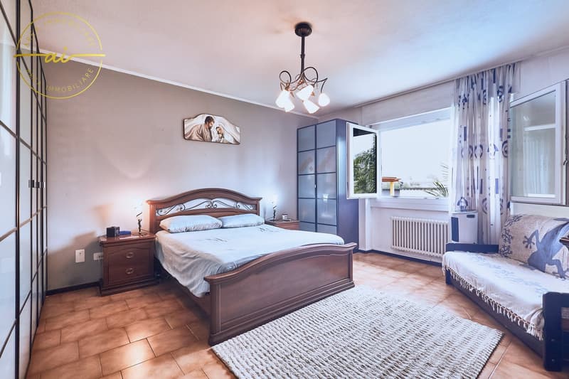 SPAZIOSA CASA CON 3 UNITÀ ABITATIVE E GIARDINO DI 400 MQ (18)