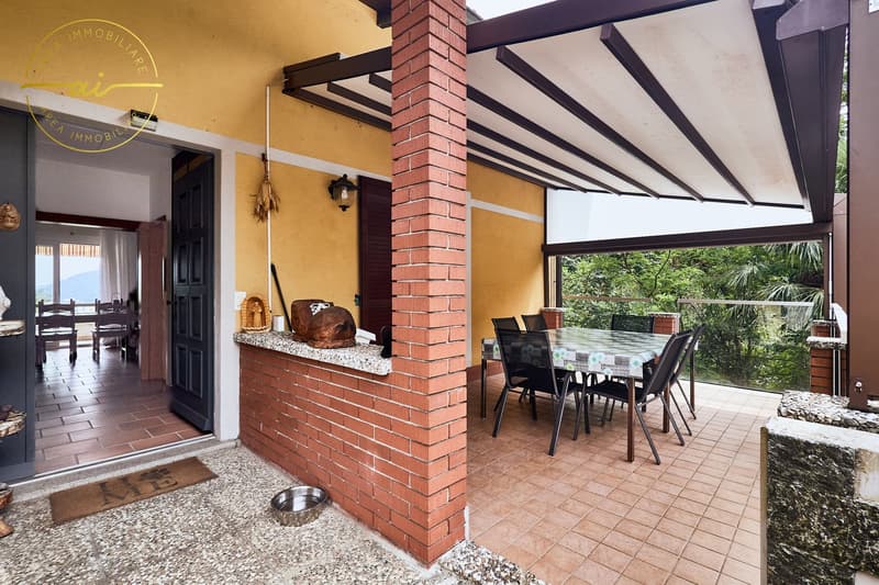SPAZIOSA CASA CON 3 UNITÀ ABITATIVE E GIARDINO DI 400 MQ (23)