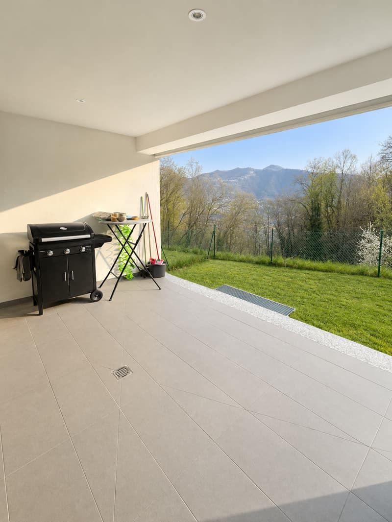 MODERNO 2.5 LOCALI CON GIARDINO E TERRAZZA A PEDRINATE (5)