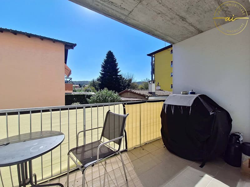 AMPIO E LUMINOSO APPARTAMENTO DI 4.5 LOCALI CON BALCONE A GENESTRERIO (6)