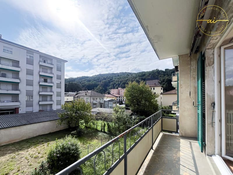 Appartamento 3.5 locali con doppio balcone a Chiasso (7)