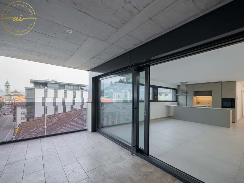 ELEGANTE APPARTAMENTO 2,5 LOCALI CON FINITURE DI PREGIO (4)