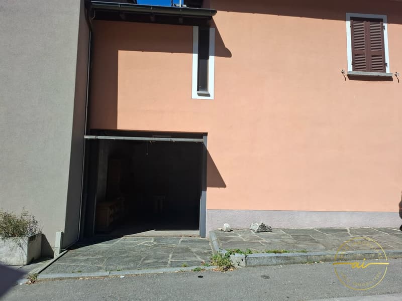 CASA UNIFAMILIARE IN POSIZIONE MERAVIGLIOSA A OSOGNA (10)
