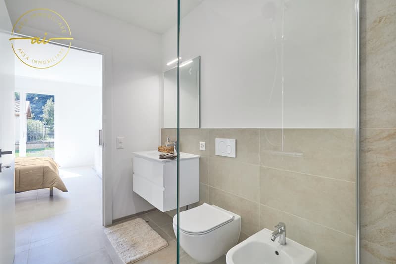 SPAZIOSO 4.5 LOCALI CON GIARDINO IN ELEGANTE RESIDENZA (18)