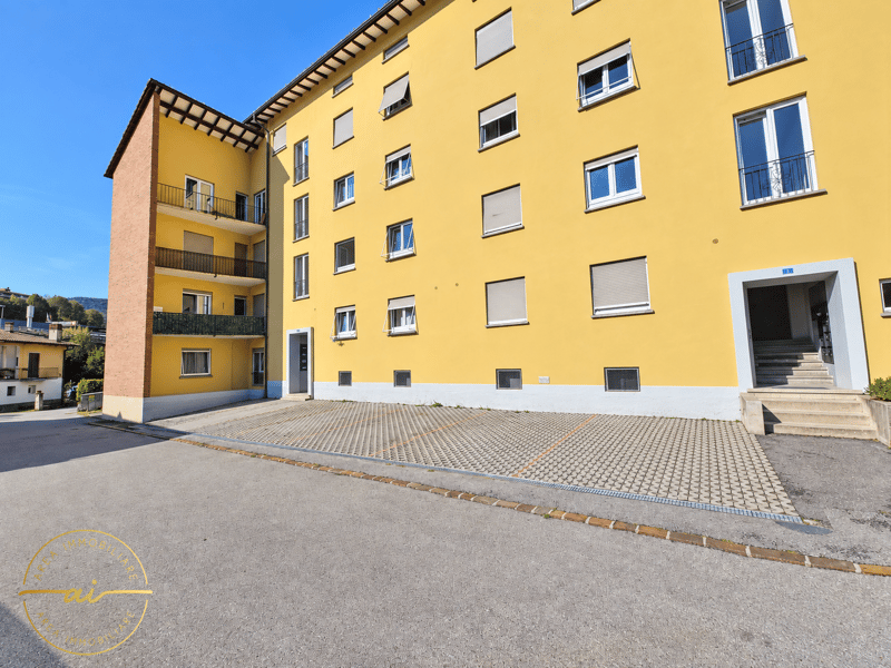 APPARTAMENTO DI 3.5 CON BALCONE LOCALI A VACALLO (8)