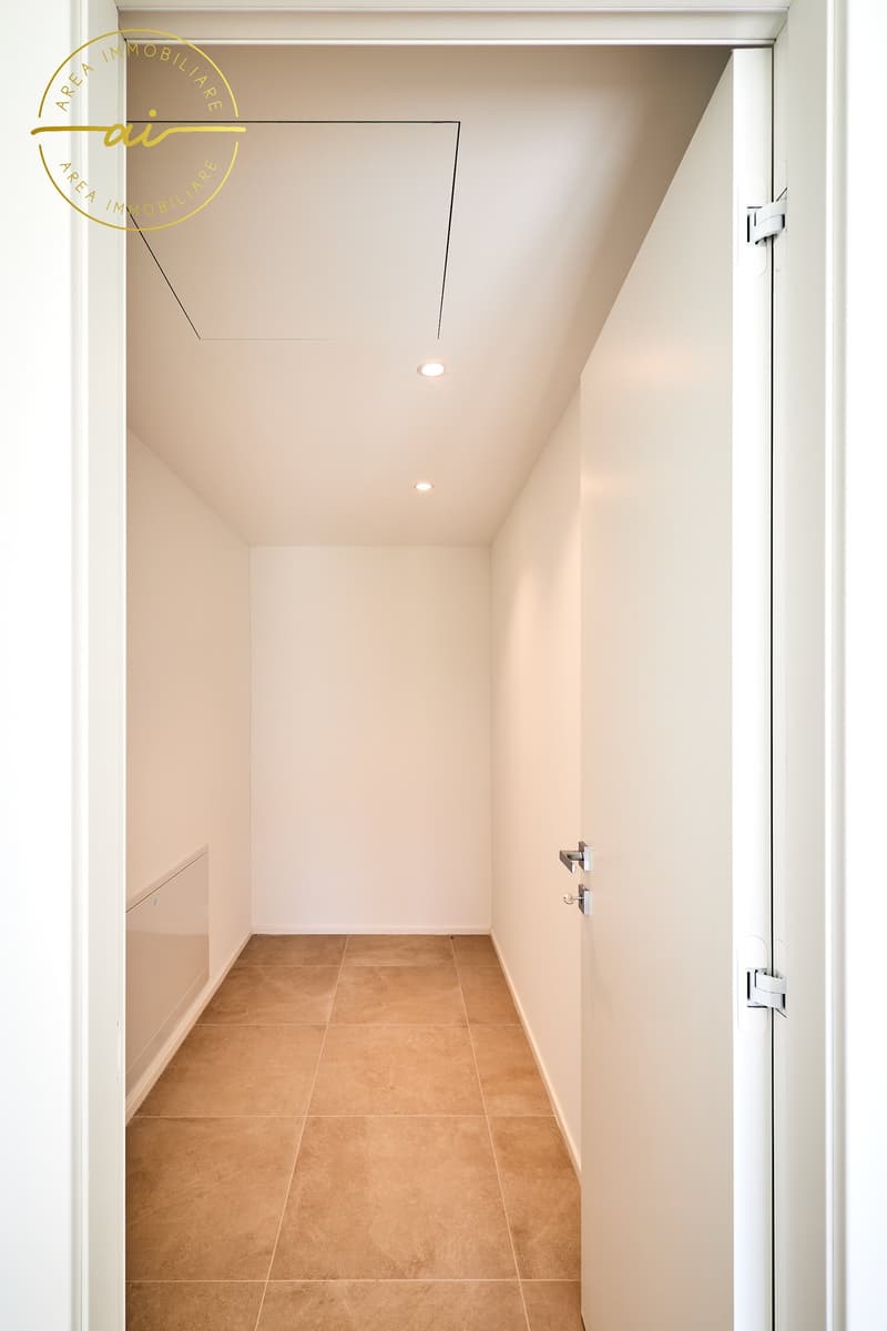 ELEGANTE 2.5 LOCALI DI NUOVA COSTRUZIONE CON GIARDINO (13)