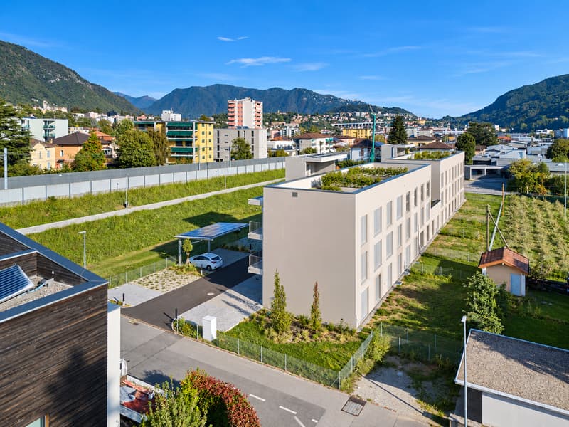 SPAZIOSO 4.5 LOCALI CON GIARDINO IN ELEGANTE RESIDENZA (25)