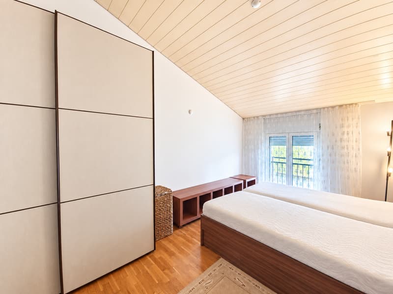 APPARTAMENTO DUPLEX DI 3.5 LOCALI NEL CUORE DI CHIASSO (9)