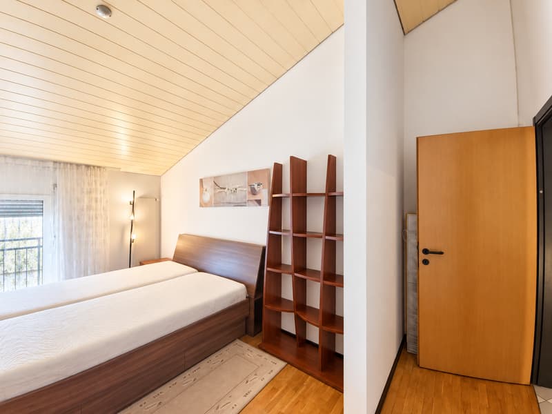 APPARTAMENTO DUPLEX DI 3.5 LOCALI NEL CUORE DI CHIASSO (7)
