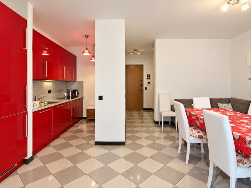 APPARTAMENTO DUPLEX DI 3.5 LOCALI NEL CUORE DI CHIASSO (2)