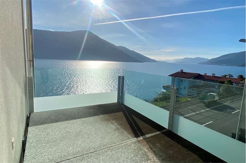 Exklusives Appartement mit atemberaubendem Blick auf den Lago Maggiore (5)