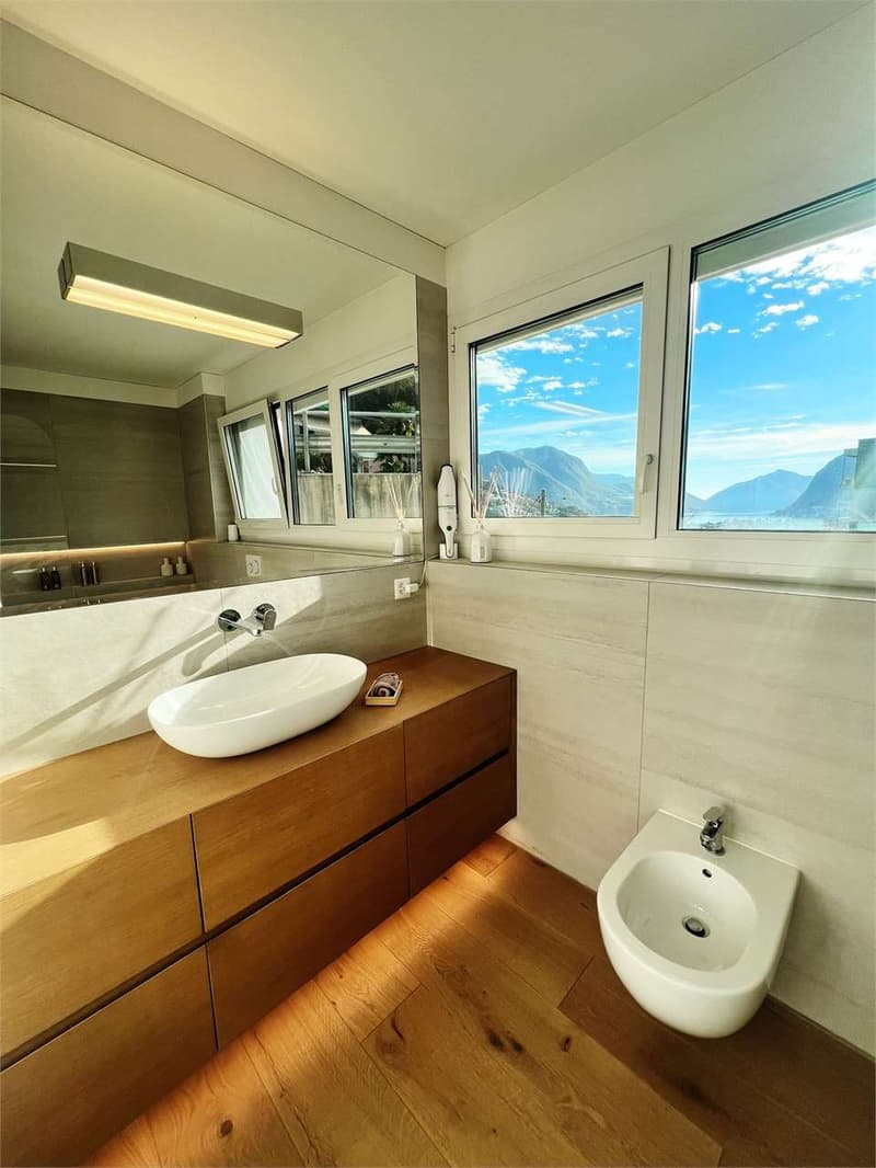 Elegantes 3,5-Zimmer-Wohnung mit Möbeln, Garten und Seeblick (6)