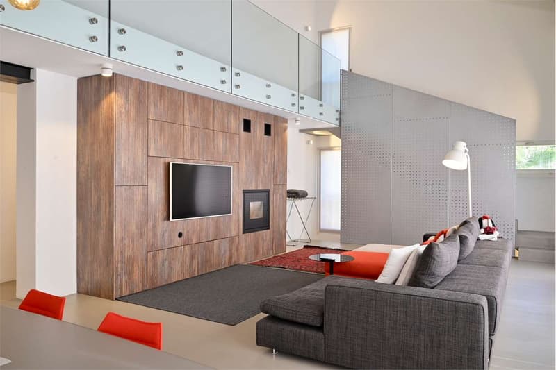 Eleganza e modernità: Villa bifamiliare ristrutturata (1)