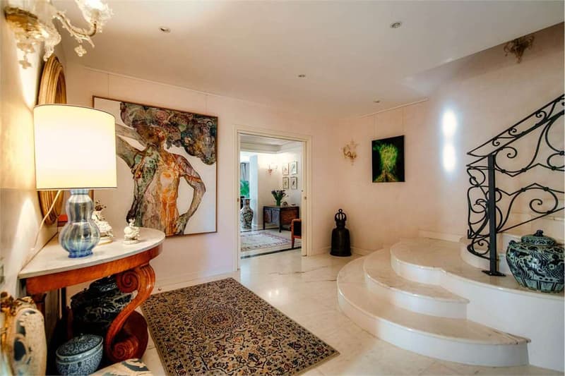 Villa unifamiliale avec piscine (8)
