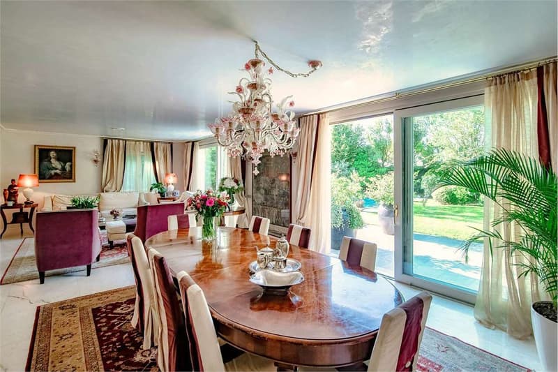 Villa unifamiliale avec piscine (10)