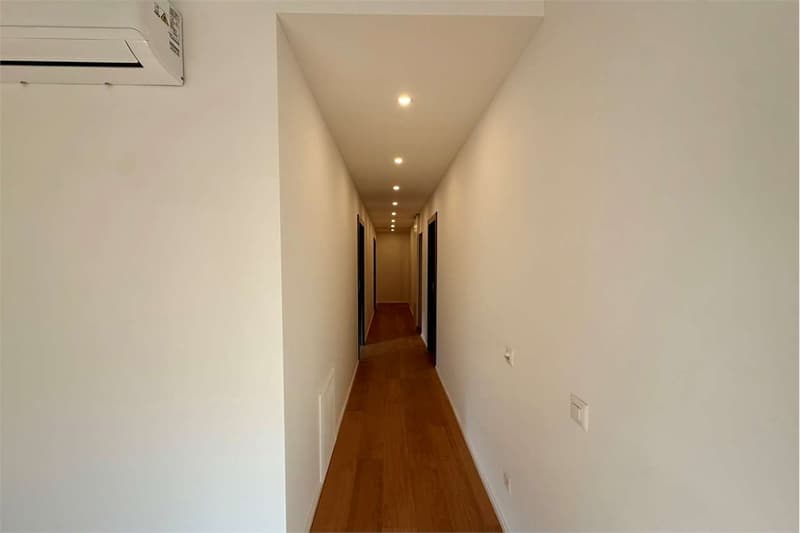 Elegantes 5.5-Zimmer-Wohnung mit großer Terrasse renoviert (10)