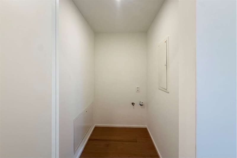 Elegantes 5.5-Zimmer-Wohnung mit großer Terrasse renoviert (11)