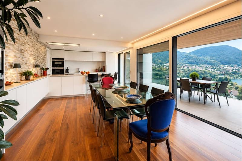 Attico panoramico con ampia terrazza e vista lago nella nuova Residenz (3)