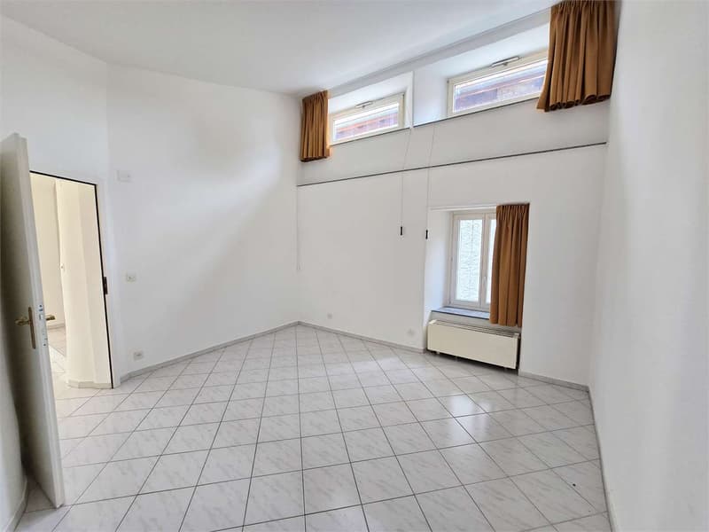 Stabio Nucleo - Maison de cour caractéristique de 5.5 pièces avec mansarde (12)