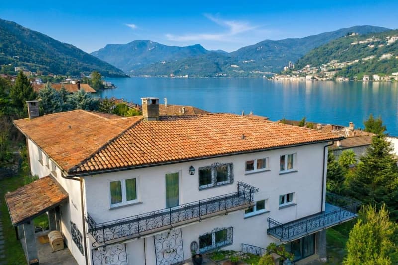 Villa panoramica sul Lago Ceresio con grande giardino (3)